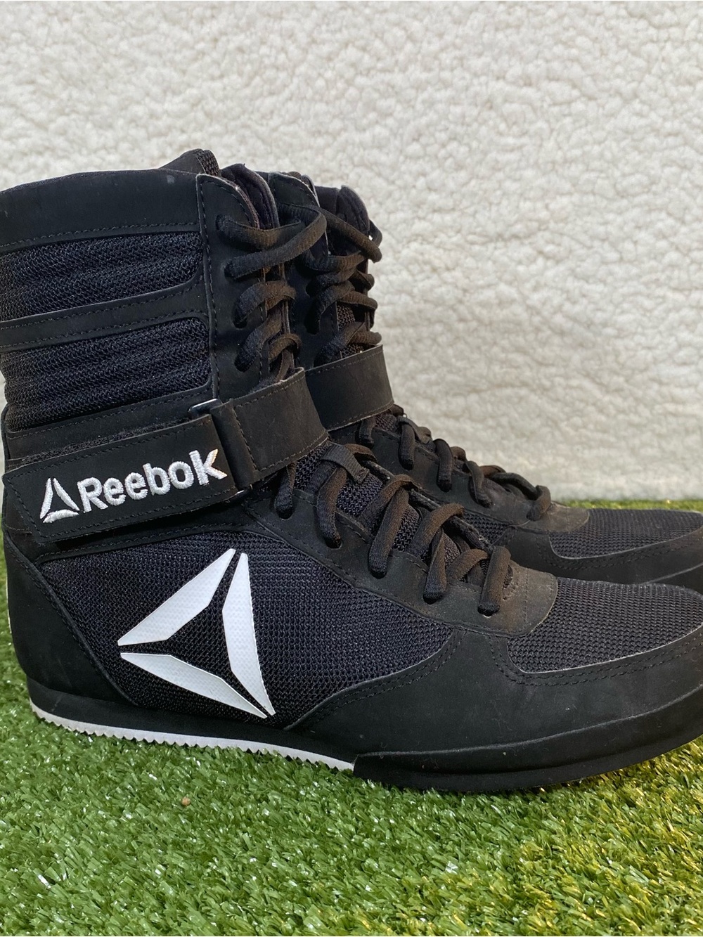 Reebok Boxing Shoes Women's Size 6.5 Mayweather Strap Black Discontinued/Rare